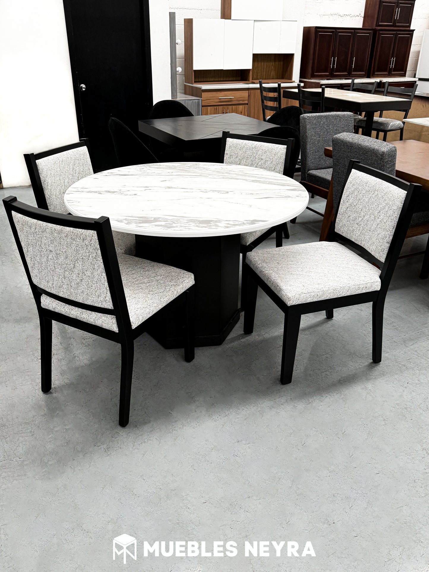 COMEDOR CARRARA